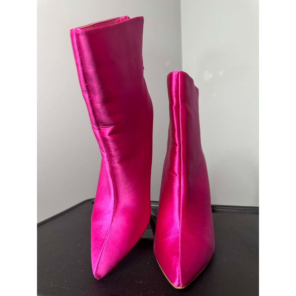 Shoedazzle Satin Pointed-Toe Boots – Size 9 4-inch heel
